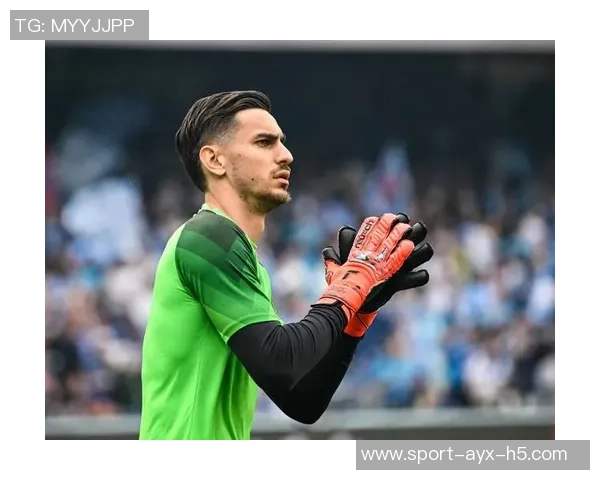 那不勒斯宣布与替补门将孔蒂尼续约至2031年展现球队长期规划 那不勒斯宣布与替补门将孔蒂尼续约至2031年展现球队长期规划