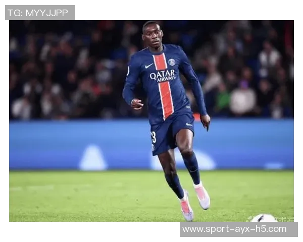 弗兰克谈对阵埃弗顿战术喜欢大力界外球穆阿尼接近首发阵容